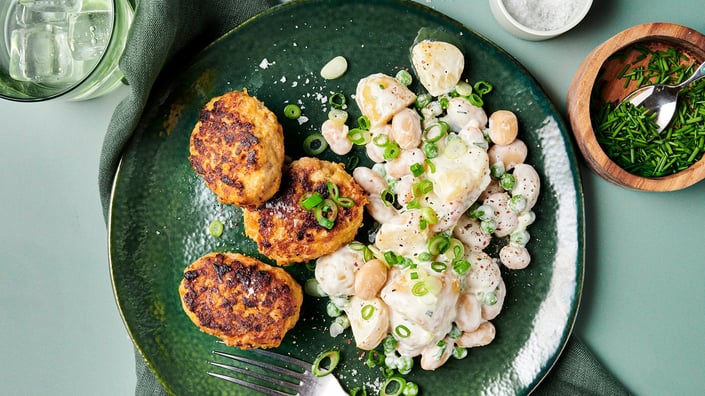 Kyllingefrikadeller med hvidløg og parmesan