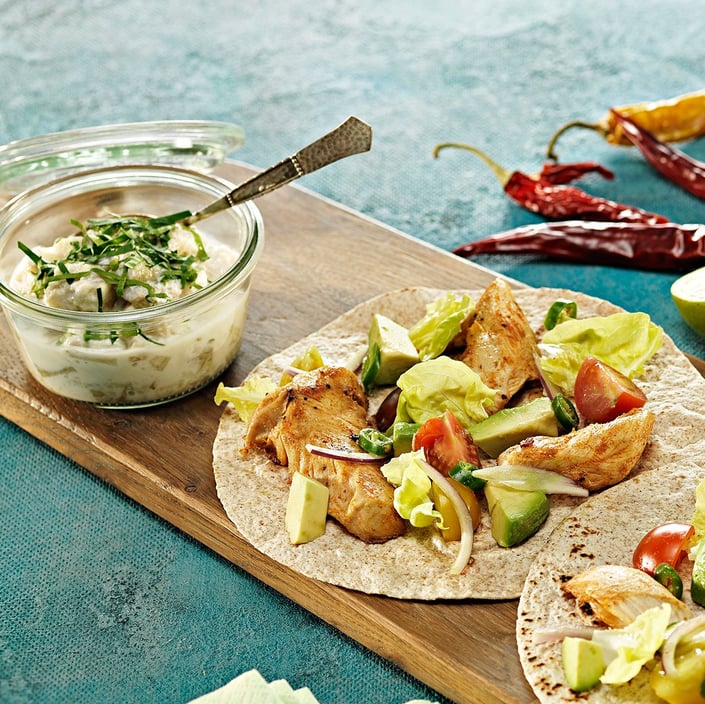 Fajita inderfileter med tomat, avokado og aubergine dip