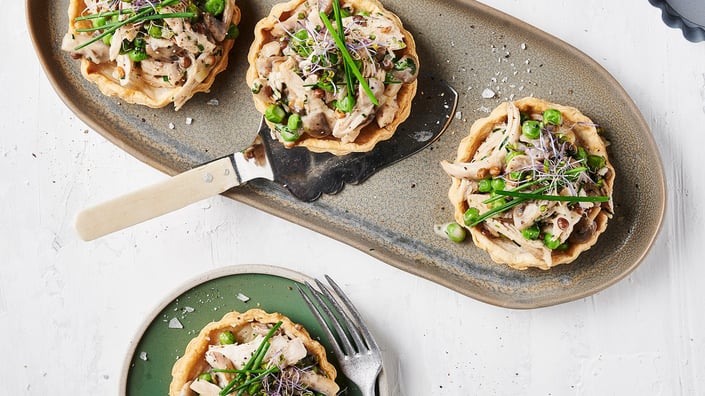 Kyllingetarteletter med svampe og linser