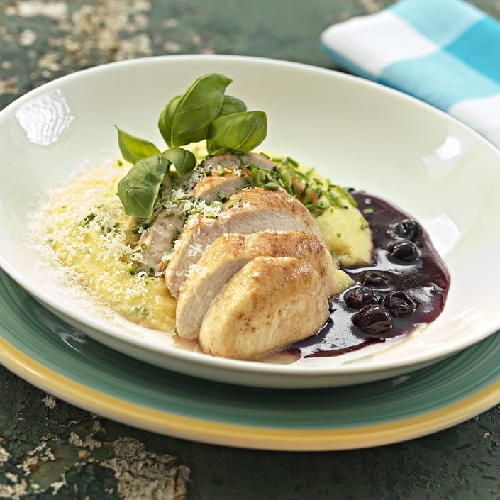 Solbærkylling med polenta
