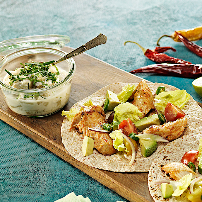 Fajita inderfileter med tomat, avokado og aubergine dip