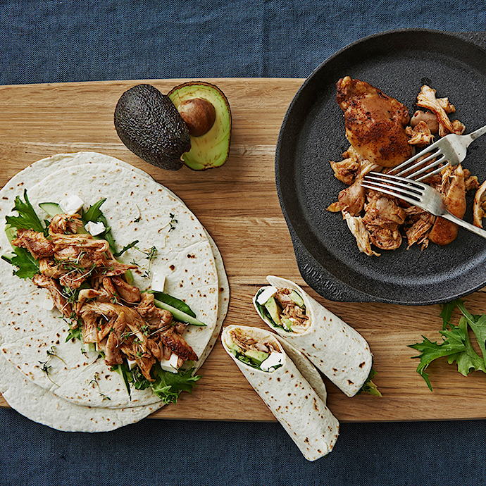 Pulled chicken wraps